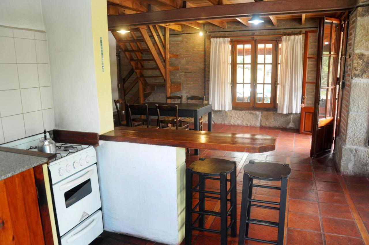 La Toma Complejo De Montana - Cabanas Y Habitaciones En Hosteria Міна-Клаверо Екстер'єр фото