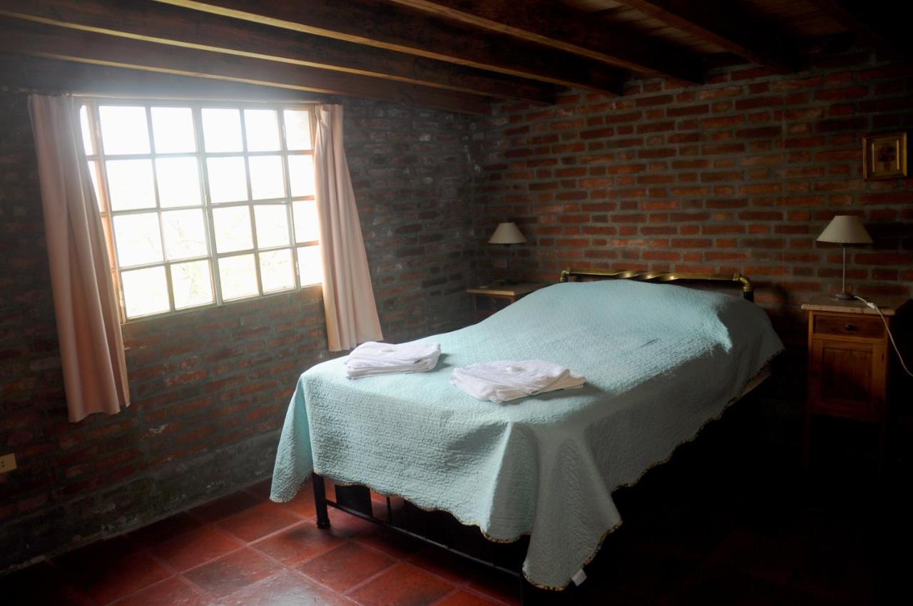 La Toma Complejo De Montana - Cabanas Y Habitaciones En Hosteria Міна-Клаверо Екстер'єр фото