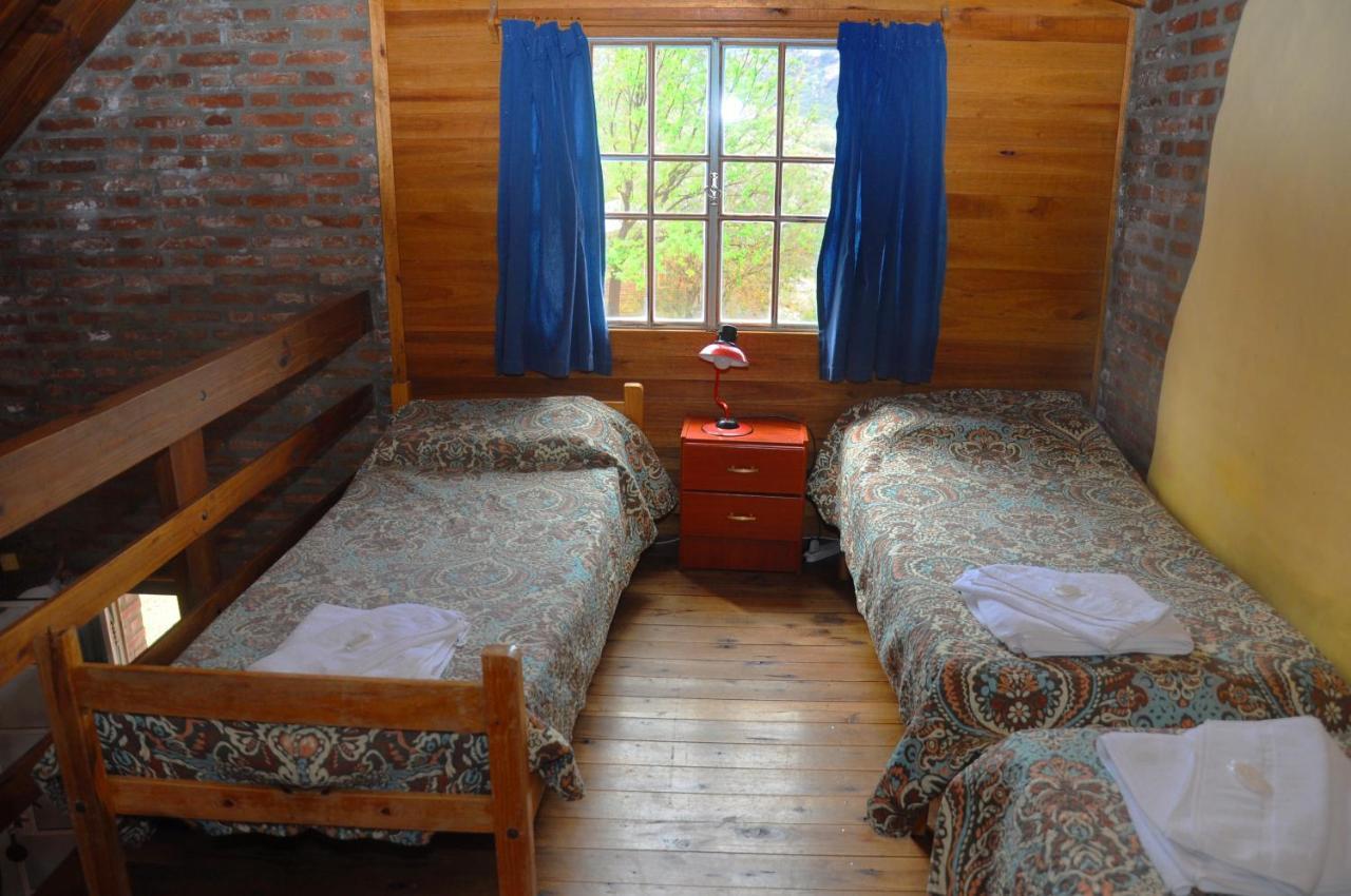La Toma Complejo De Montana - Cabanas Y Habitaciones En Hosteria Міна-Клаверо Екстер'єр фото