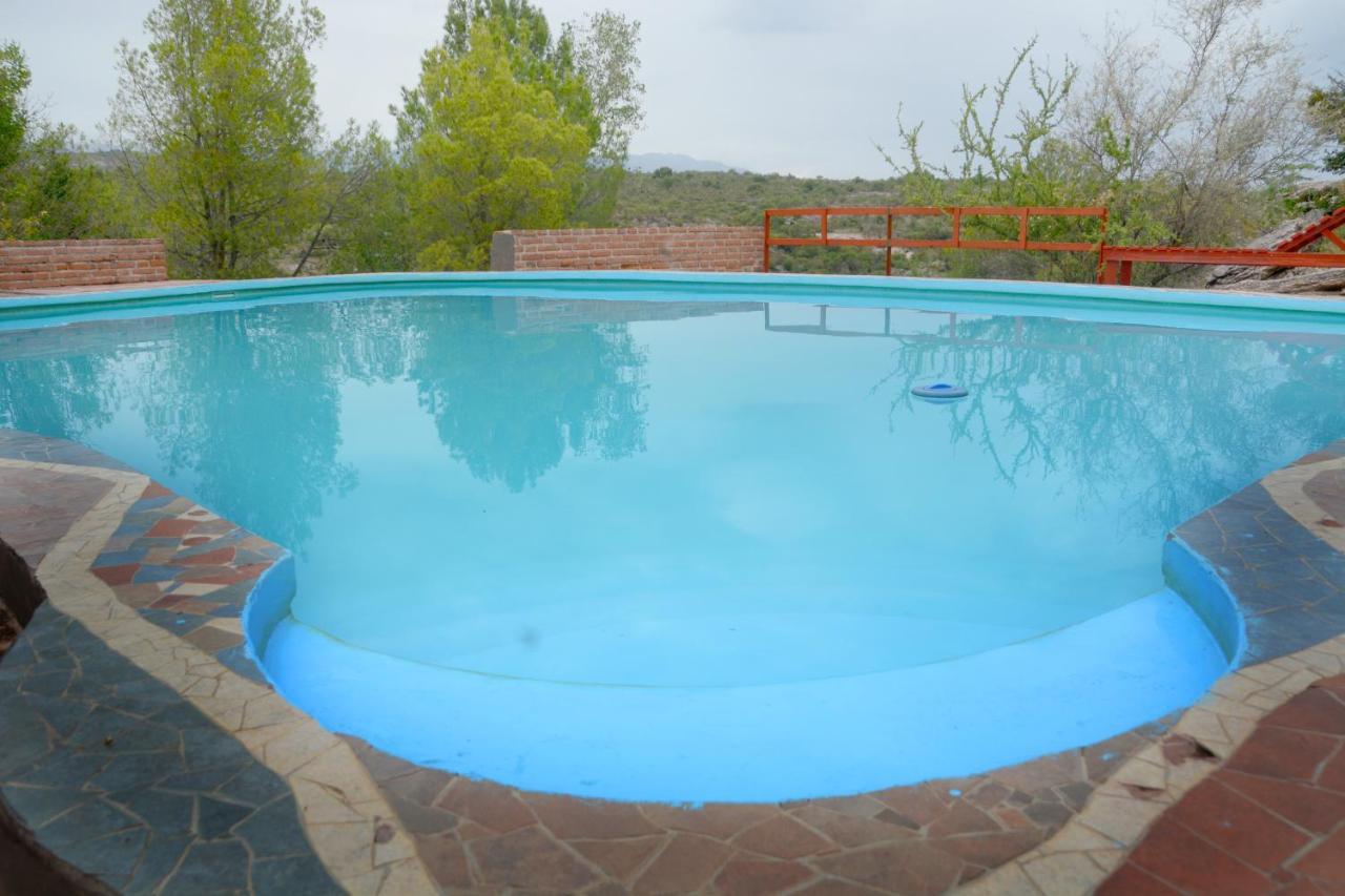 La Toma Complejo De Montana - Cabanas Y Habitaciones En Hosteria Міна-Клаверо Екстер'єр фото