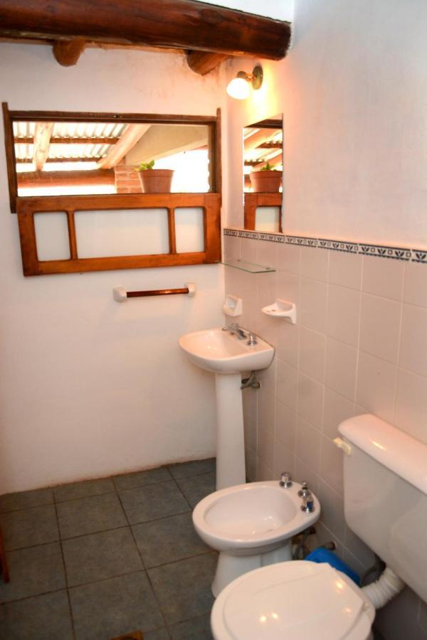 La Toma Complejo De Montana - Cabanas Y Habitaciones En Hosteria Міна-Клаверо Екстер'єр фото