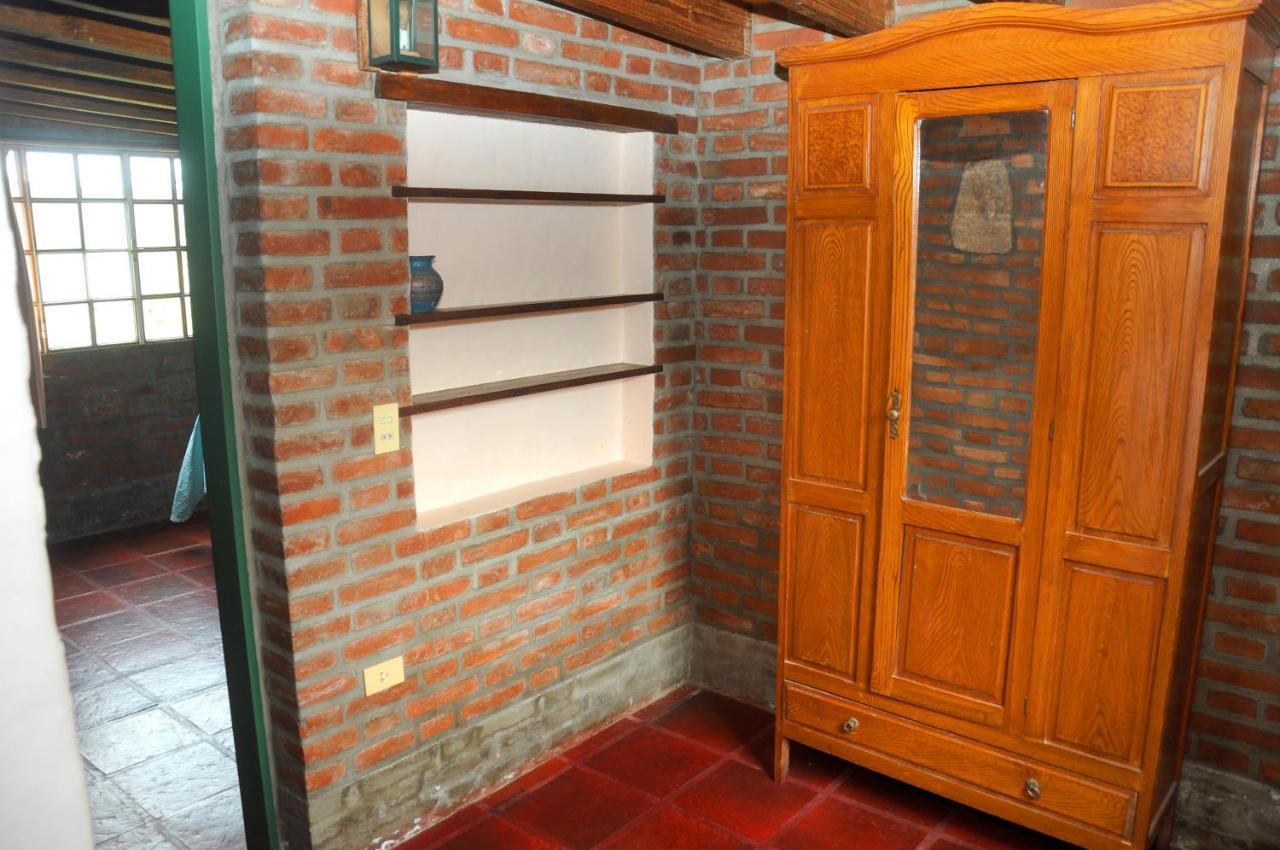 La Toma Complejo De Montana - Cabanas Y Habitaciones En Hosteria Міна-Клаверо Екстер'єр фото