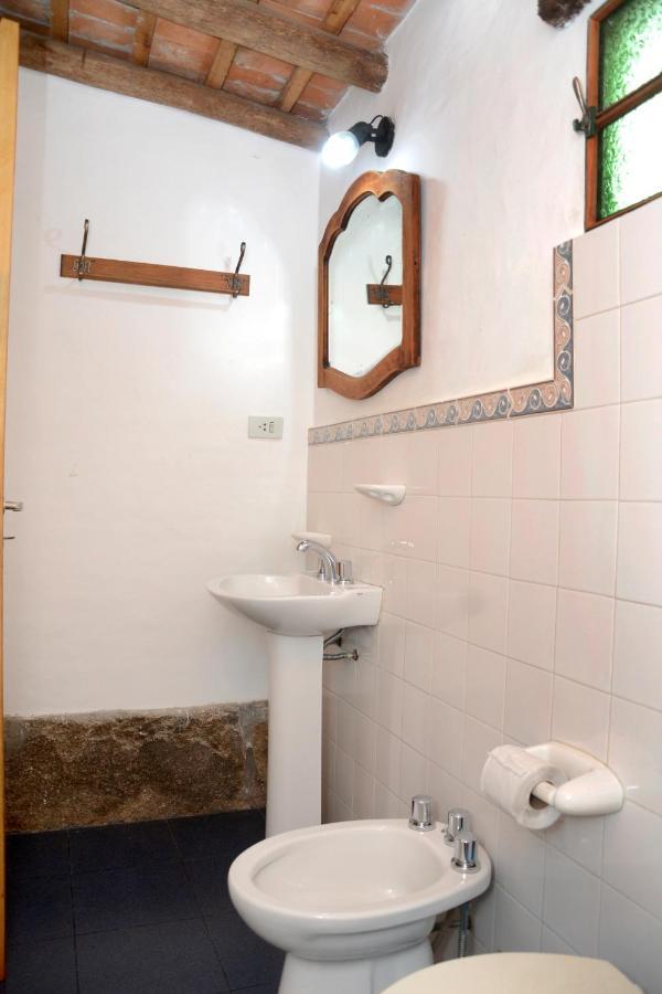 La Toma Complejo De Montana - Cabanas Y Habitaciones En Hosteria Міна-Клаверо Екстер'єр фото
