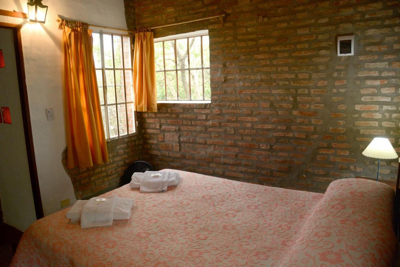 La Toma Complejo De Montana - Cabanas Y Habitaciones En Hosteria Міна-Клаверо Екстер'єр фото